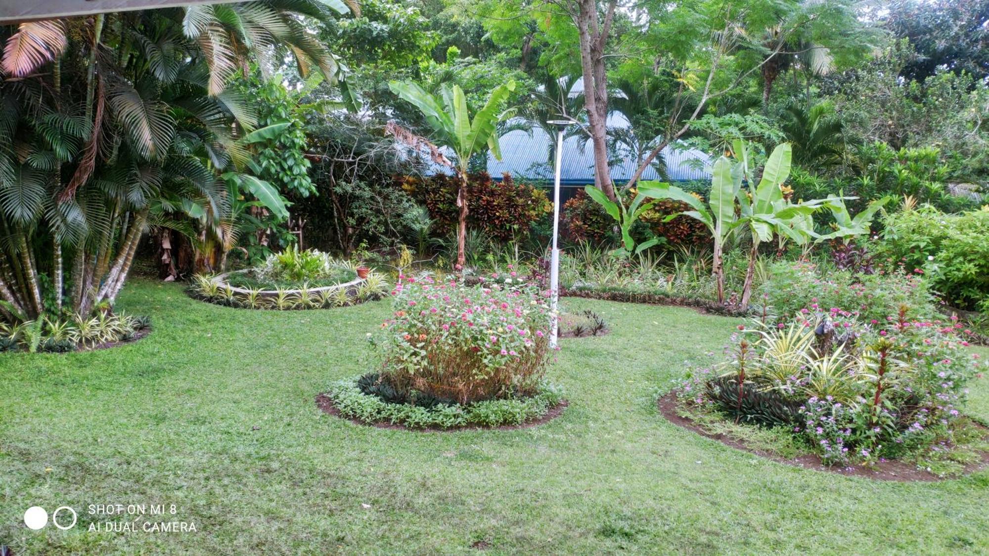 Sun House Rental Mambajao Luaran gambar