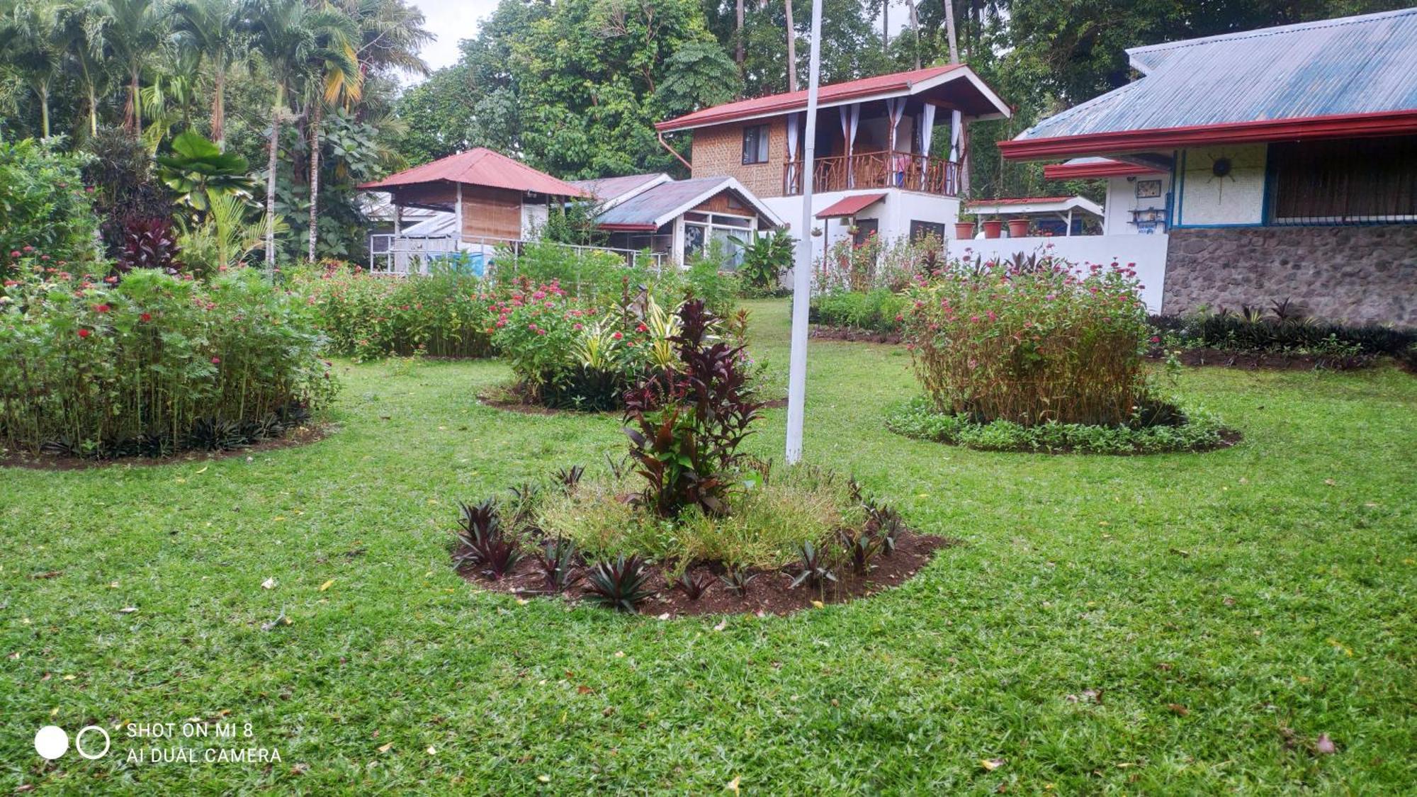 Sun House Rental Mambajao Luaran gambar
